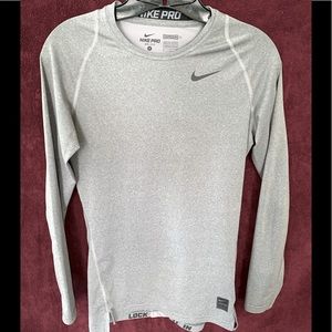 Men’s Nike Pro DriFit Compression Long Sleeve Tee in S.